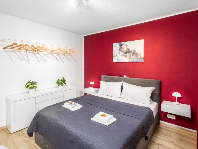BROCKHEUS Apartments: Prime City Apartment Center Parking Wi Fi Kitchen, Magdeburg Amsterdam Apartments for Rent