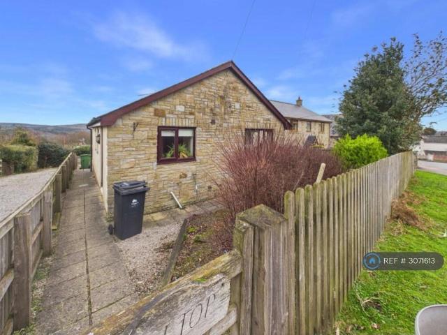 Brockhollands Road, Lydney, GL15 2 bed bungalow to rent £950 pcm £219 pw