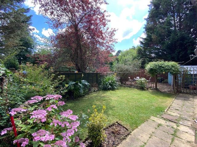 Brockill Crescent, London SE4, 3 bed flat to rent, £2,990 pcm | PrimeLocation