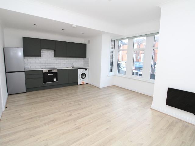 Brockley Road, Brockley SE4, 2 bed flat to rent, £2,000 pcm | PrimeLocation