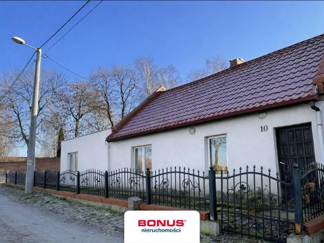 Polecam dom z dużą działką 1100 m² i potencjałem aranżacji