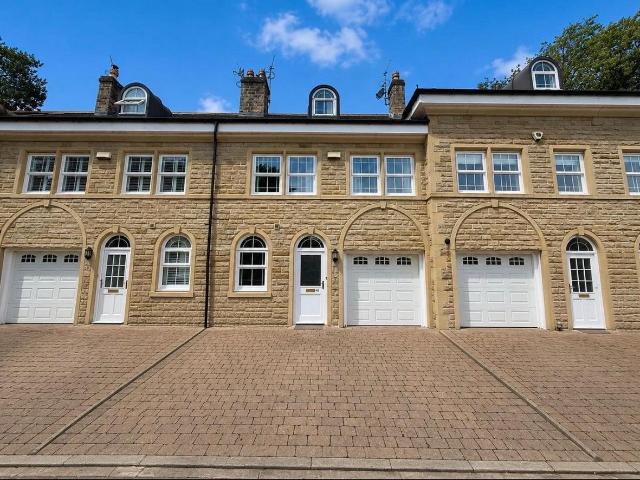 Brodrick Drive, Ilkley, West Yorkshire LS29, 4 bed detached house to rent, £2,800 pcm | PrimeLocation