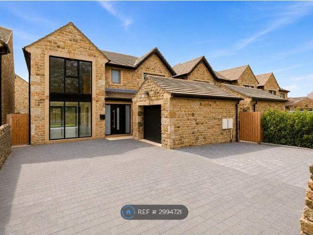 Brogden Lane, Barnoldswick BB18, 4 bed detached house to rent, £2,300 pcm | PrimeLocation