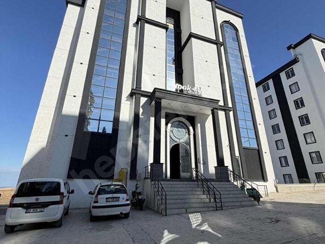 BROKER POİN'den 1+1 LÜX SATILIK DAİRE