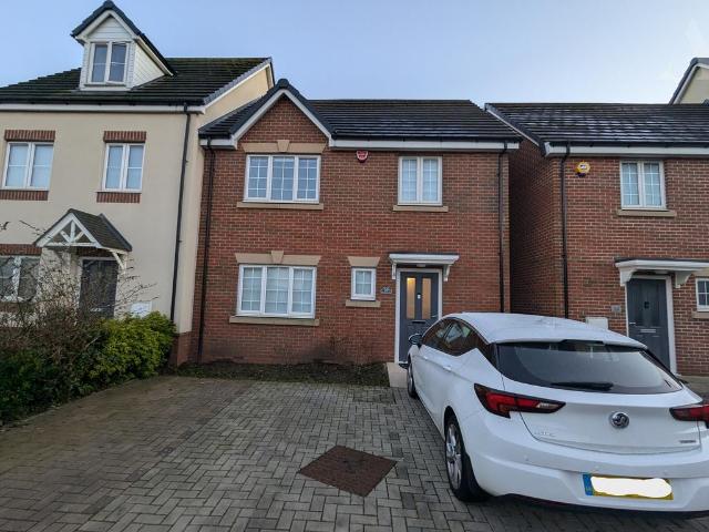 Bromford Way, Gravelly Hill, B36 8LG, United Kingdom | 3 bed duplex for rent #139403483 | Rentberry
