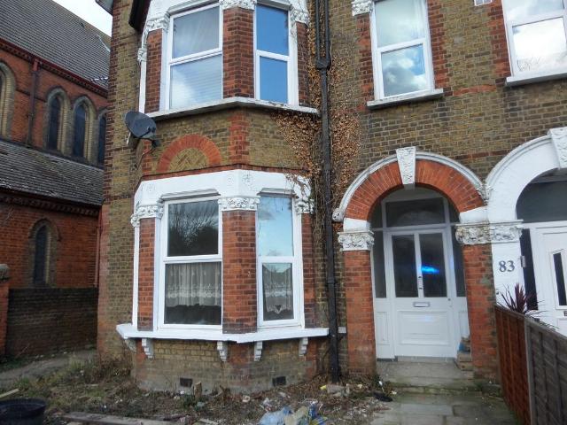 Bromley Common, Bromley BR2 2 bed flat to rent £1,450 pcm £335 pw