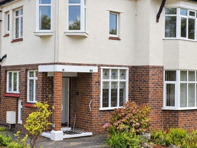 Brompton Avenue, Rhos On Sea LL28, 2 bed flat to rent, £950 pcm | PrimeLocation
