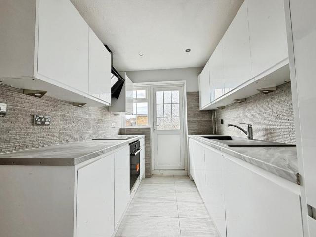 Brompton Close, Hounslow 3 bed terraced house to rent £2,300 pcm £531 pw