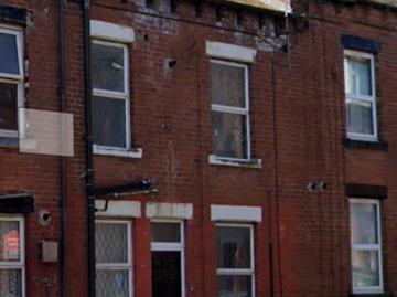 Brompton Grove, Leeds LS11, 2 bed terraced house to rent, £850 pcm | PrimeLocation