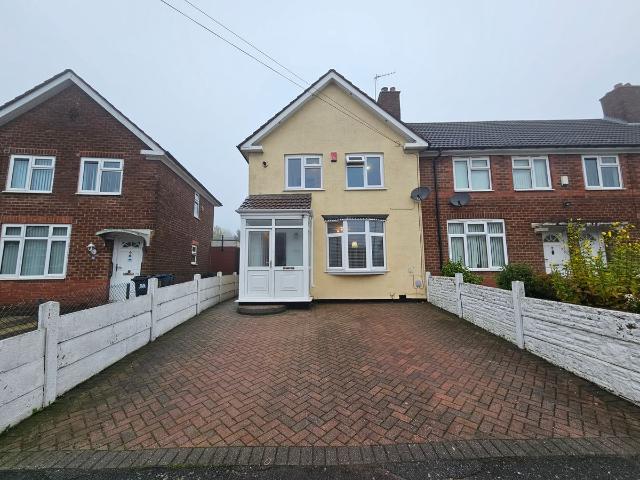 Brompton Road, Birmingham B44, 3 bed property to rent, £1,200 pcm | PrimeLocation