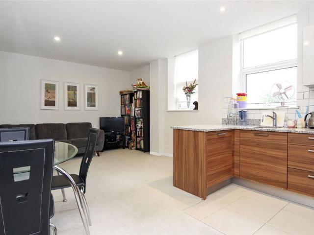 Bromyard House, Bromyard Avenue. 1 bed apartment to rent £1,775 pcm £410 pw