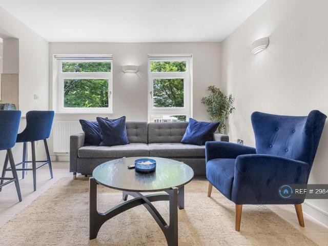 Bron Court, London, NW6 2 bed flat to rent £2,790 pcm £644 pw