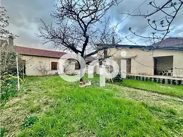 Bron 69500 Achat / Vente maison 5 pièces t5 terrasse