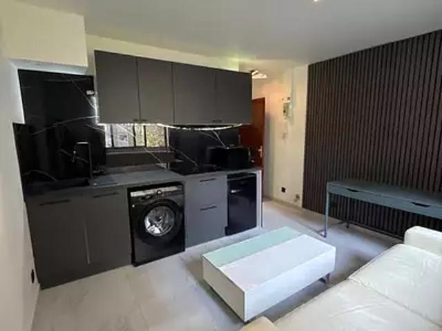 Bron 69500 Achat / Vente appartement 1 pièce t1 cave