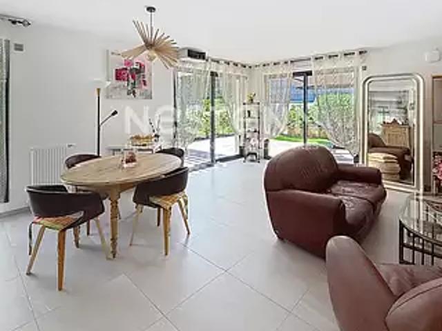 Bron 69500 Achat / Vente appartement 4 pièces t4 terrasse cave