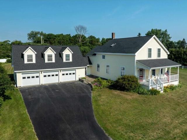 Bronson Rd, Saint Albans Town, Home For Sale