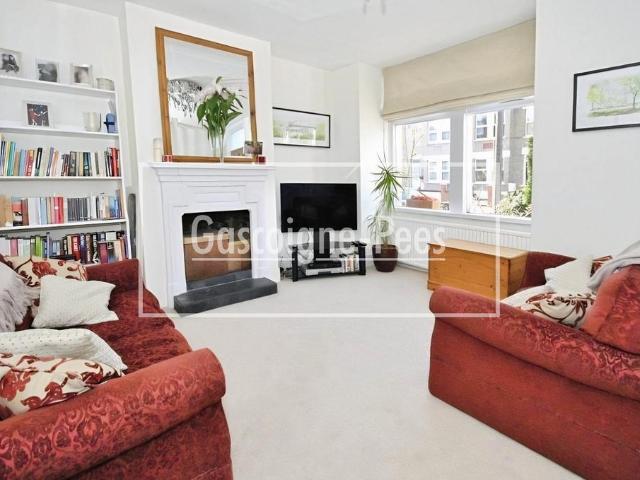 Bronson Road, London, SW20 2 bed house to rent £2,600 pcm £600 pw