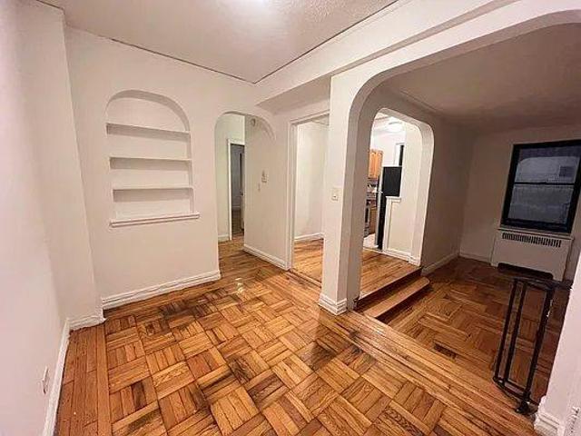 BRONX NY 10458 95684380