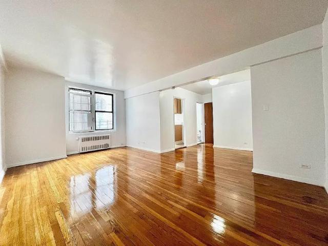Bronx NY 10458 105365003