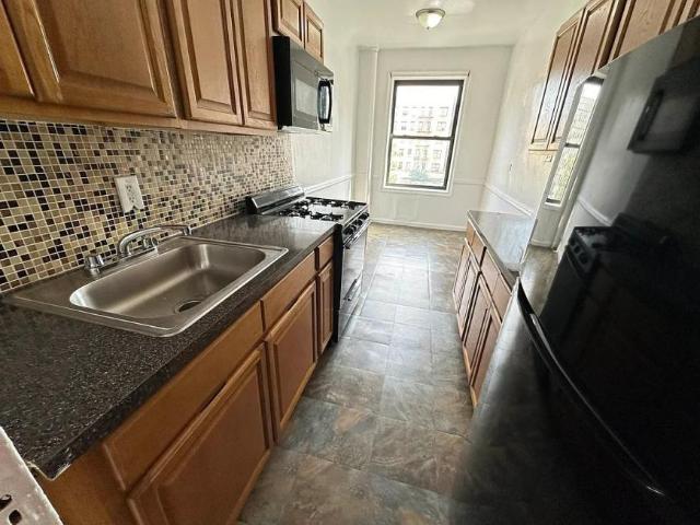 BRONX NY 10468 LS105315078