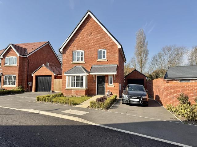 Bronze Barrow Way, Ipswich IP8, 3 bed property to rent, £1,600 pcm | PrimeLocation