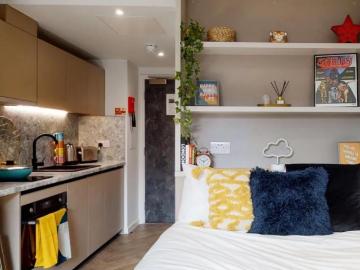 Bronze Studio Upper Level Has an Apartment