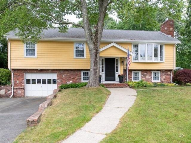 Brook Dr, Fairhaven, Home For Sale