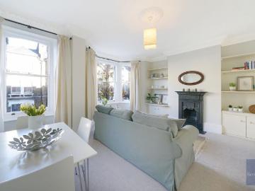 Brook Drive, London SE11 2 bed apartment to rent £2,700 pcm £623 pw