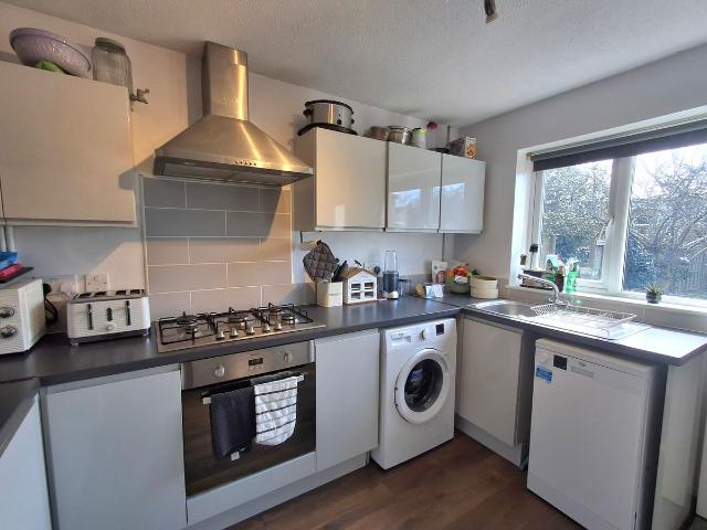 Brook Gardens, Emsworth PO10, 3 bed property to rent, £1,800 pcm | PrimeLocation