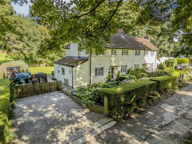 Brook House Drive, Buxton, Derbyshire SK17, 4 bed semi detached house to rent, £1,800 pcm | PrimeLocation