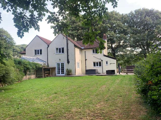 Brook House Drive, Fairfield, Buxton SK17, 4 bed property to rent, £2,700 pcm | PrimeLocation