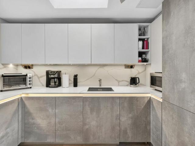 Brook Mews North, London, W2 3 bed flat to rent £5,000 pcm £1,154 pw
