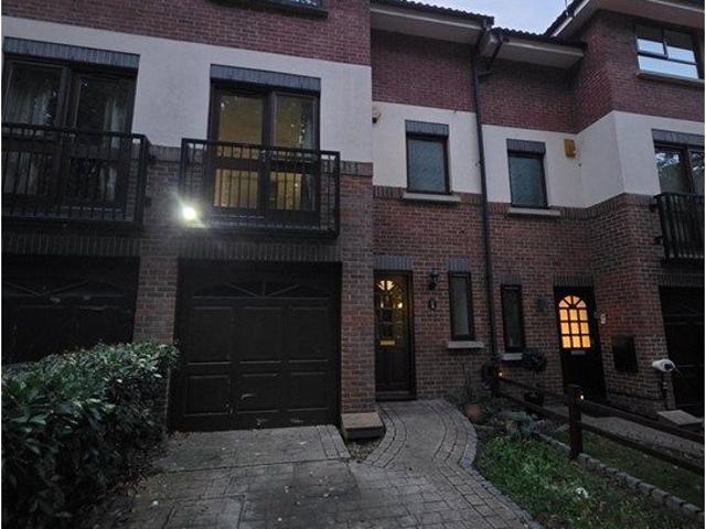 Brook Park Close, London N21, 4 bed terraced house to rent, £3,500 pcm | PrimeLocation