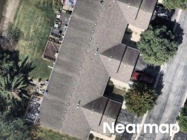 Brook Park Ln