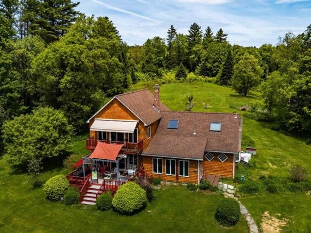 Brook Rd, Marshfield, Home For Sale