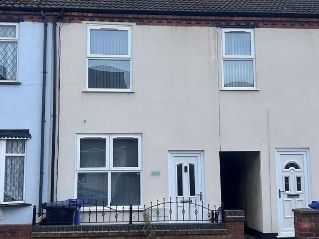 Brook Street, Dudley DY3 2 bed terraced house to rent £1,000 pcm £231 pw