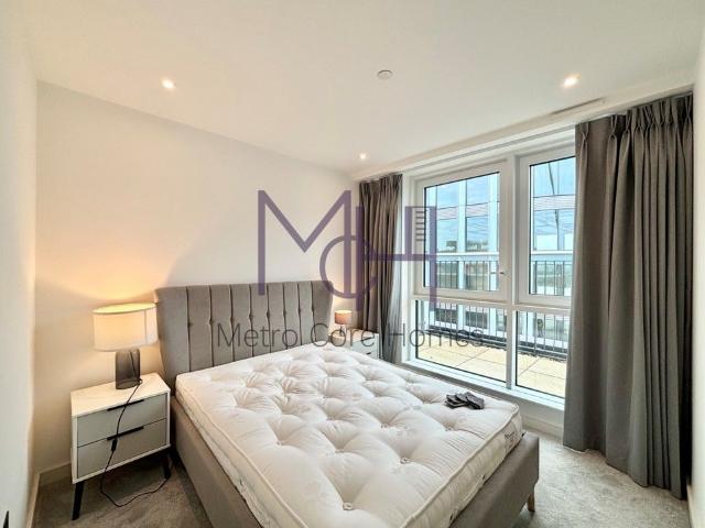 Brook Street, Kingston Upon Thames KT1, 2 bed flat to rent, £3,200 pcm | PrimeLocation