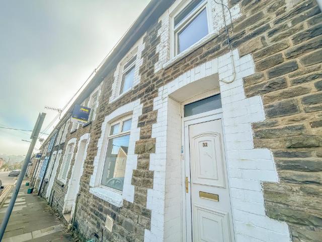 Brook Street, Pontypridd CF37 1 bed in a house share to rent £310 pcm £72 pw