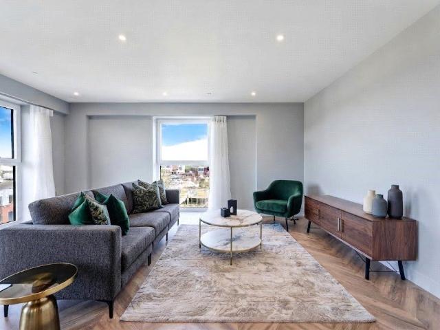 Brook Street, Tryon House, Kingston Upon Thames KT1, 2 bed flat to rent, £3,300 pcm | PrimeLocation