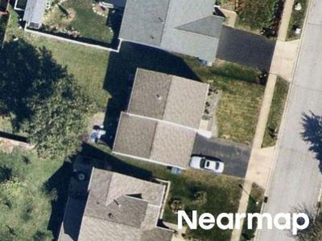 Brookbank Dr