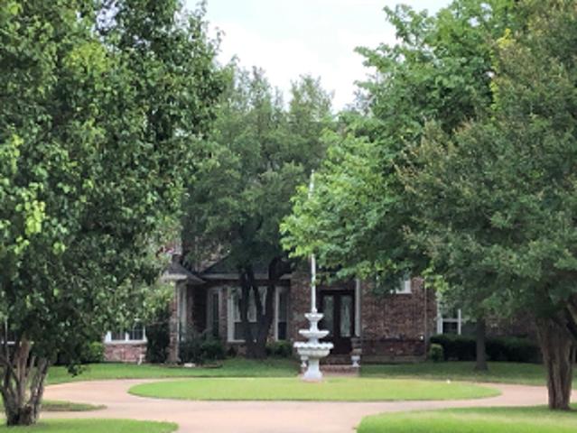 Brookbend Dr