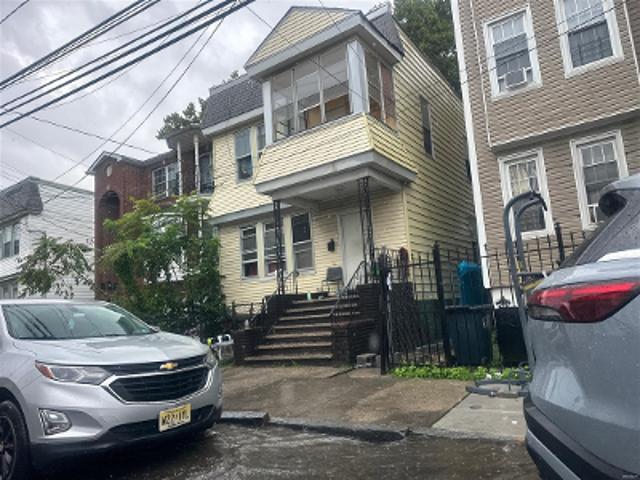 Brookdale Ave