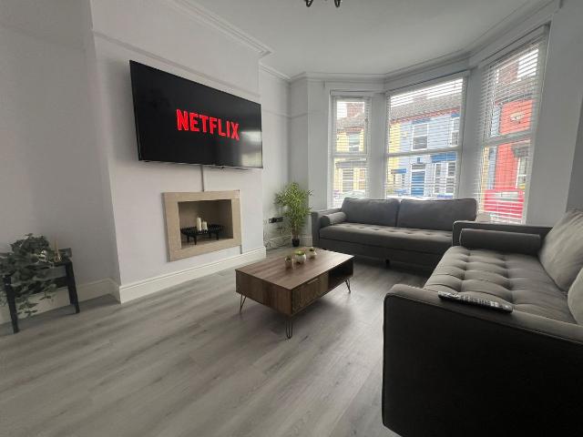 Brookdale Road, Liverpool L15, 6 bed terraced house to rent, £3,614 pcm | PrimeLocation