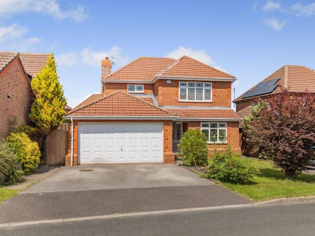 Brooke Close, Deeside CH5 4 bed detached house to rent £1,850 pcm £427 pw