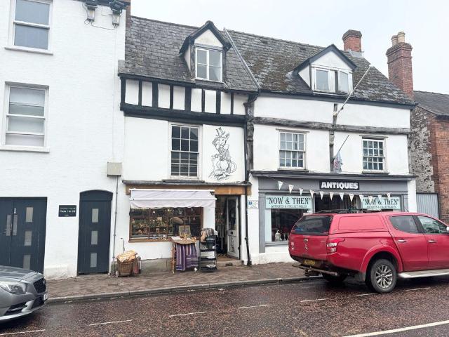 Brookend Street, Ross on Wye 2 bed apartment to rent £750 pcm £173 pw