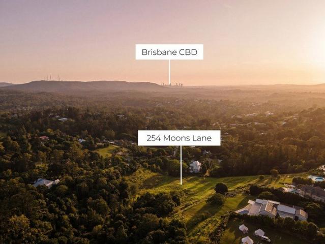 Brookfield's Ultimate Acreage Canvas