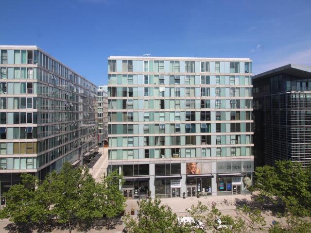 Brooklyn House, The Hub 2 bed apartment to rent £1,295 pcm £299 pw