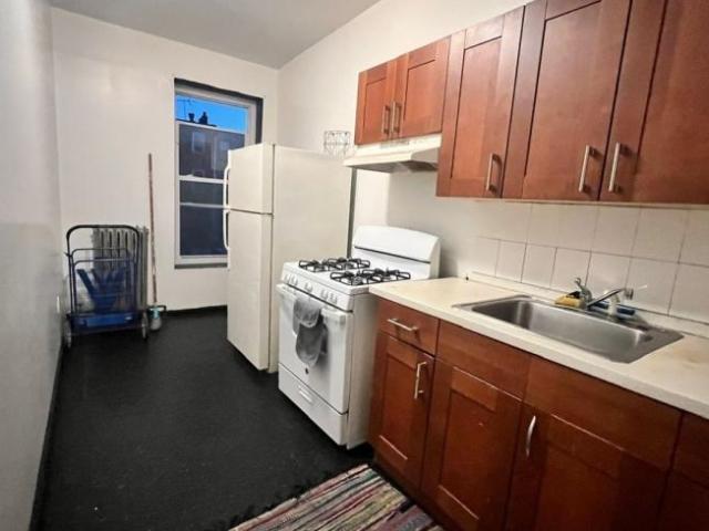 BROOKLYN NY 11233 96902940