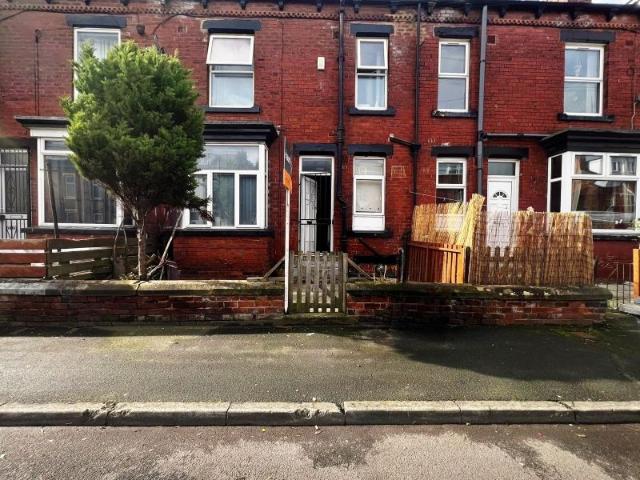 Brooklyn Street, Armley, Leeds LS12, 2 bed terraced house to rent, £900 pcm | PrimeLocation