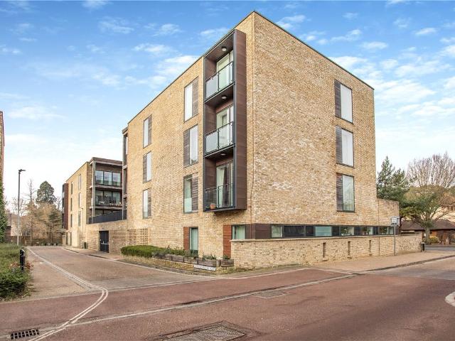 Brooklands Avenue, Cambridge, Cambridgeshire CB2, 2 bed flat to rent, £2,200 pcm | PrimeLocation